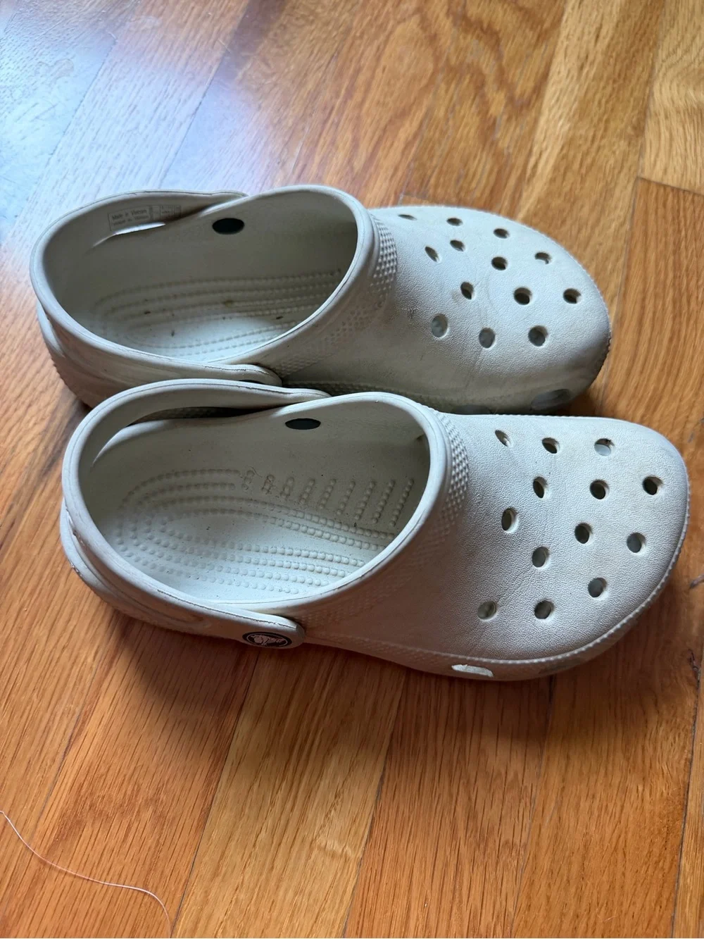 CROCS Kids Classic Clogs in Cream